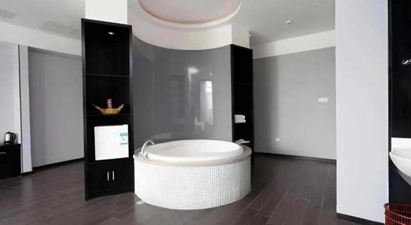 Guangdong Nanmei Osotto Hotel