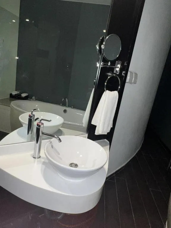 Guangdong Nanmei Osotto Hotel