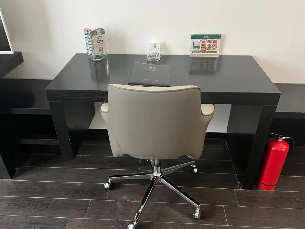 Guangdong Nanmei Osotto Hotel