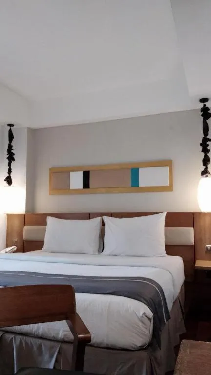 Bed in The Silk at Dago Boutique Hotel