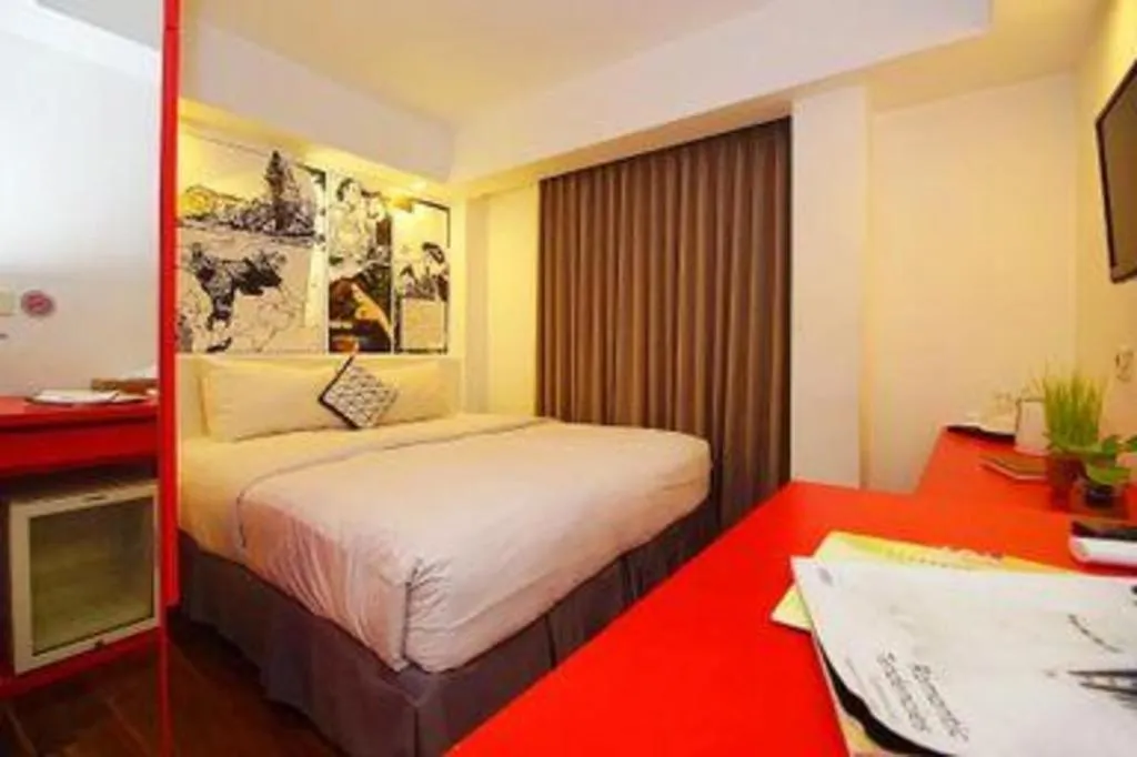 Bed in The Silk at Dago Boutique Hotel