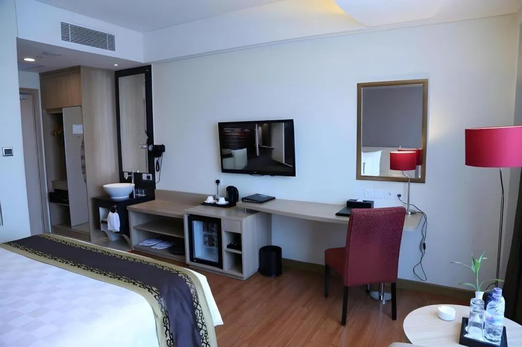 Bed in Golden Tulip Galaxy Hotel Banjarmasin