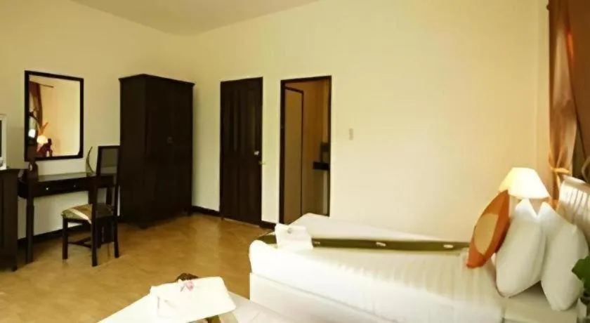 Bed in The Forest Home Resort