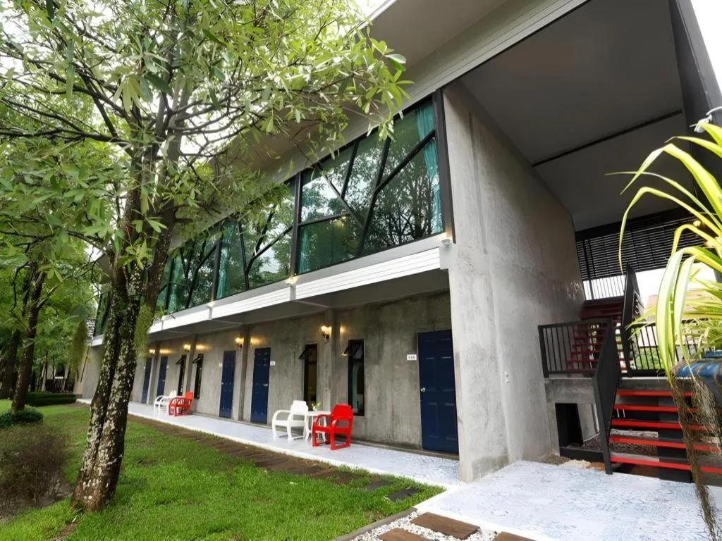 The Forest Home Resort