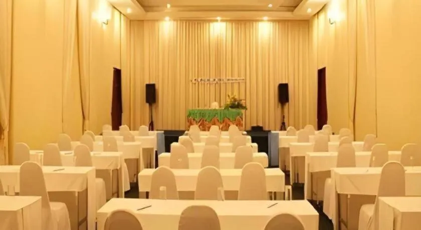 The Forest Home Resort