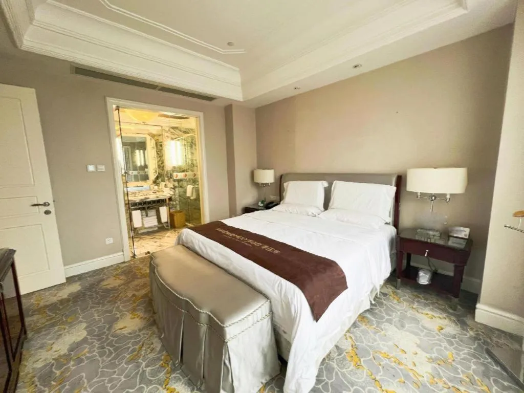 Bed in Yuncheng Jianguo Hotel