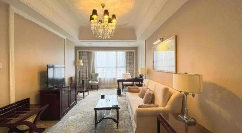 Yuncheng Jianguo Hotel