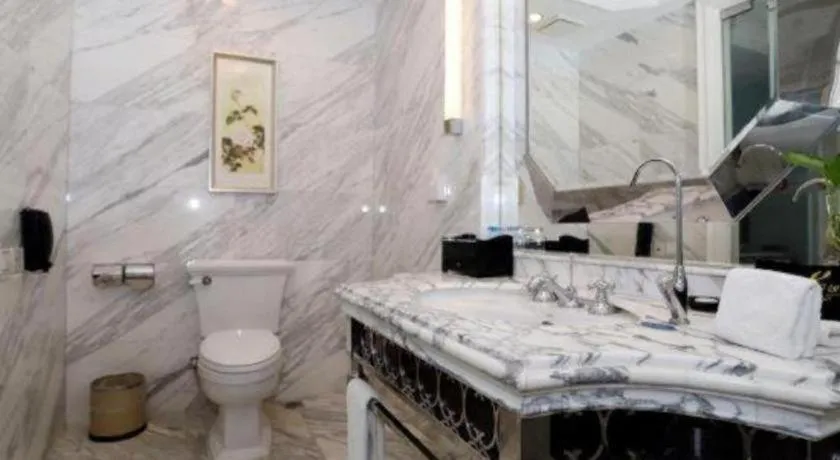 Yuncheng Jianguo Hotel