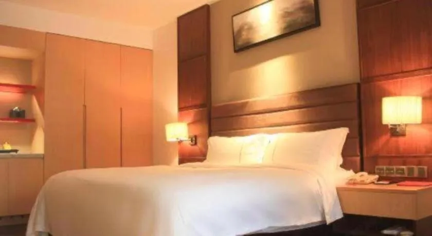 Bed in Eadry Royal Garden Hotel Haikou