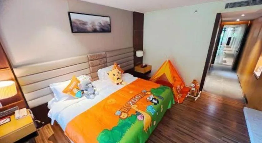 Bed in Eadry Royal Garden Hotel Haikou