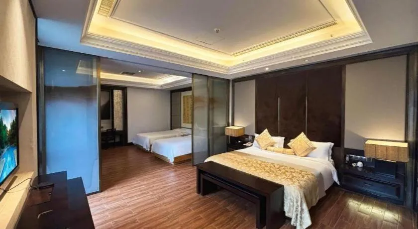 Bed in Eadry Royal Garden Hotel Haikou