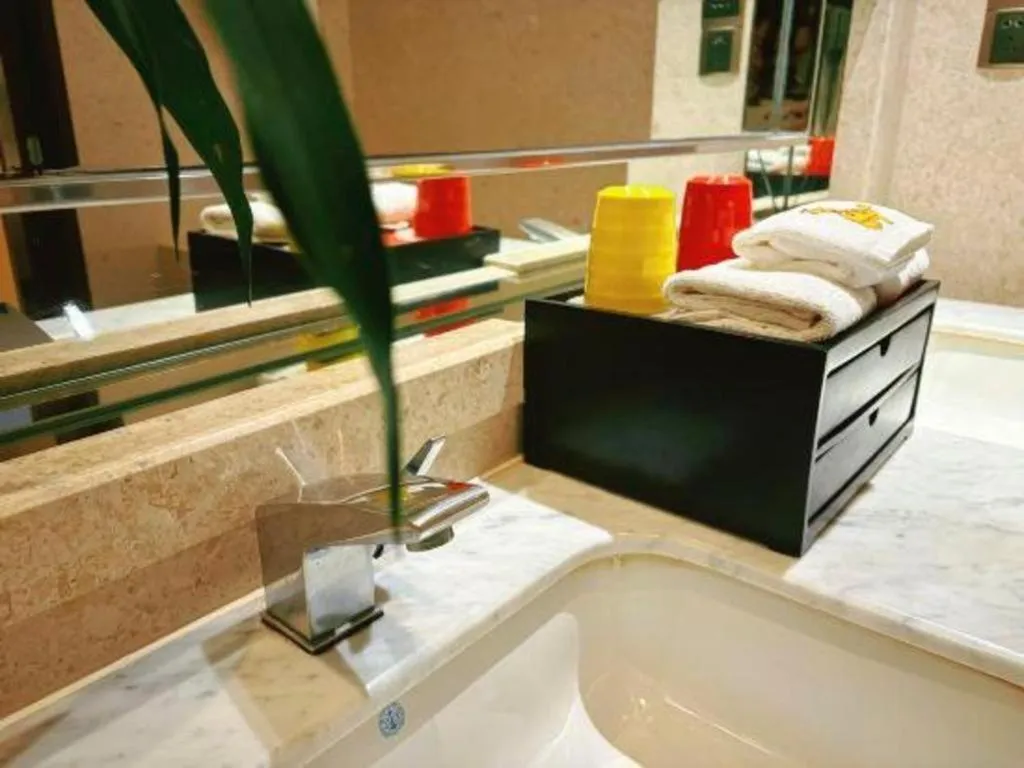 Bed in Eadry Royal Garden Hotel Haikou