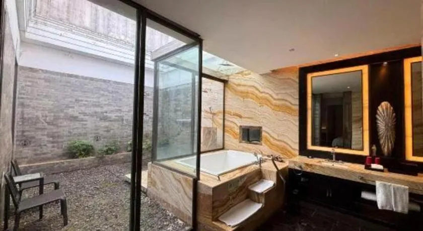 Eadry Royal Garden Hotel Haikou