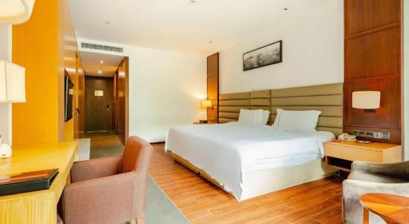 Bed in Eadry Royal Garden Hotel Haikou