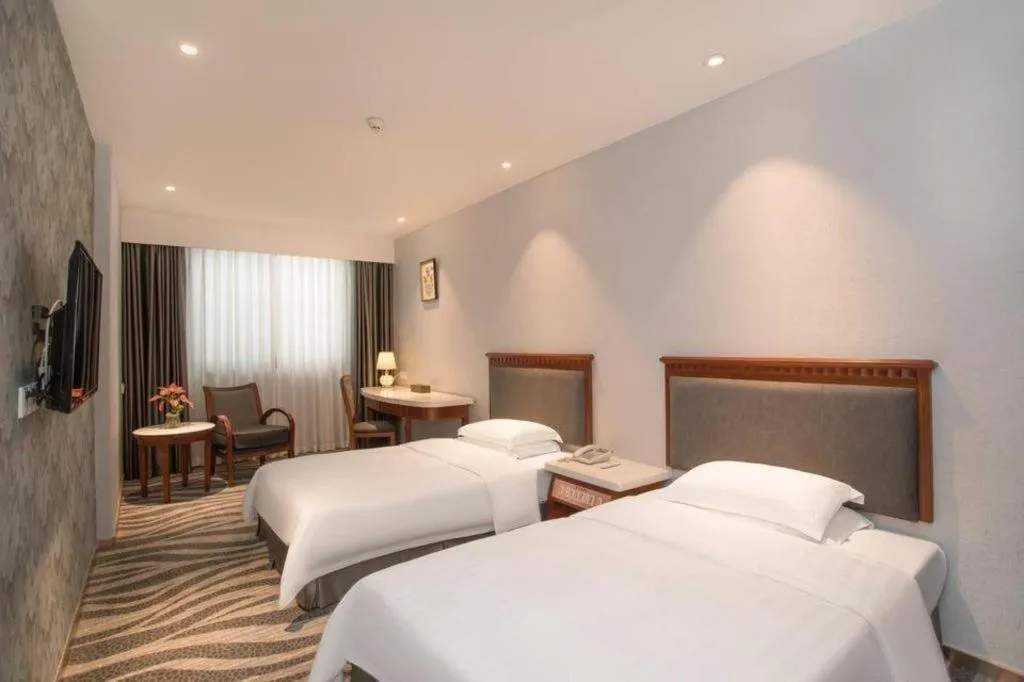 Bed in Friendship Hotel