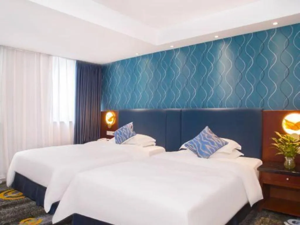 Bed in Friendship Hotel