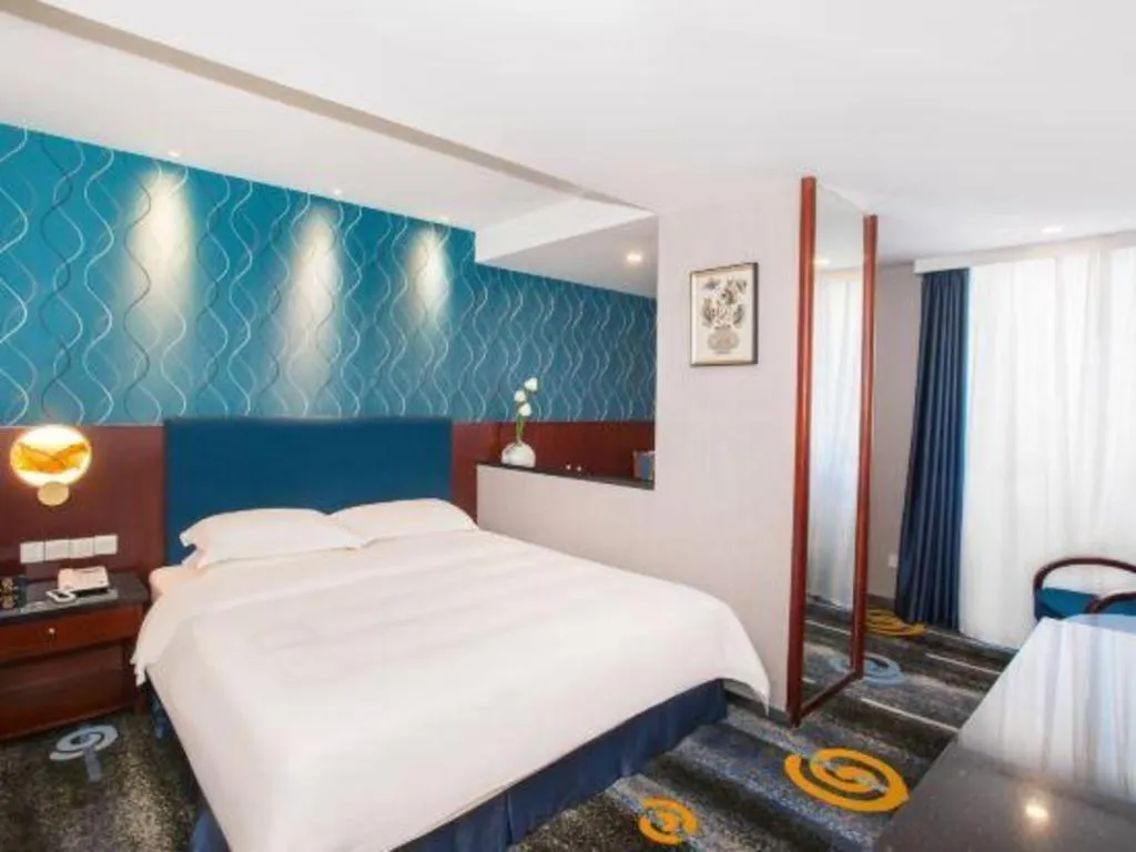 Bed in Friendship Hotel