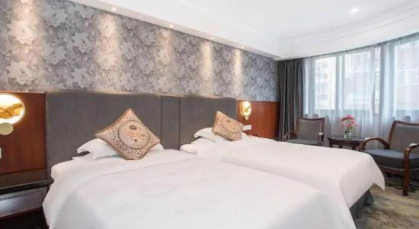 Bed in Friendship Hotel