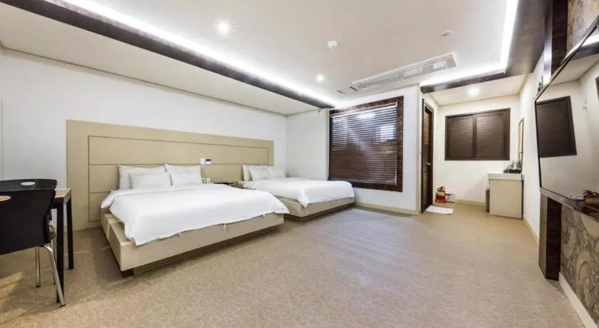 Bed in Hotel W Shinjeju