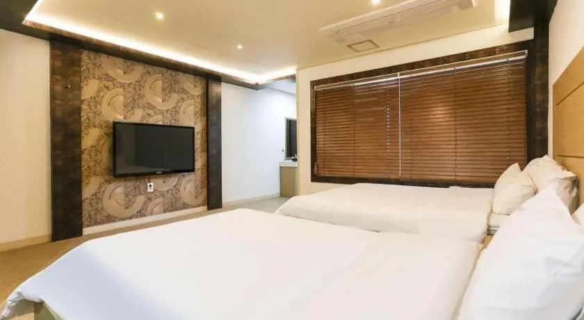 Bed in Hotel W Shinjeju