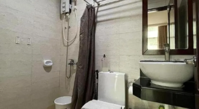 Capitol Central Hotel and Suites