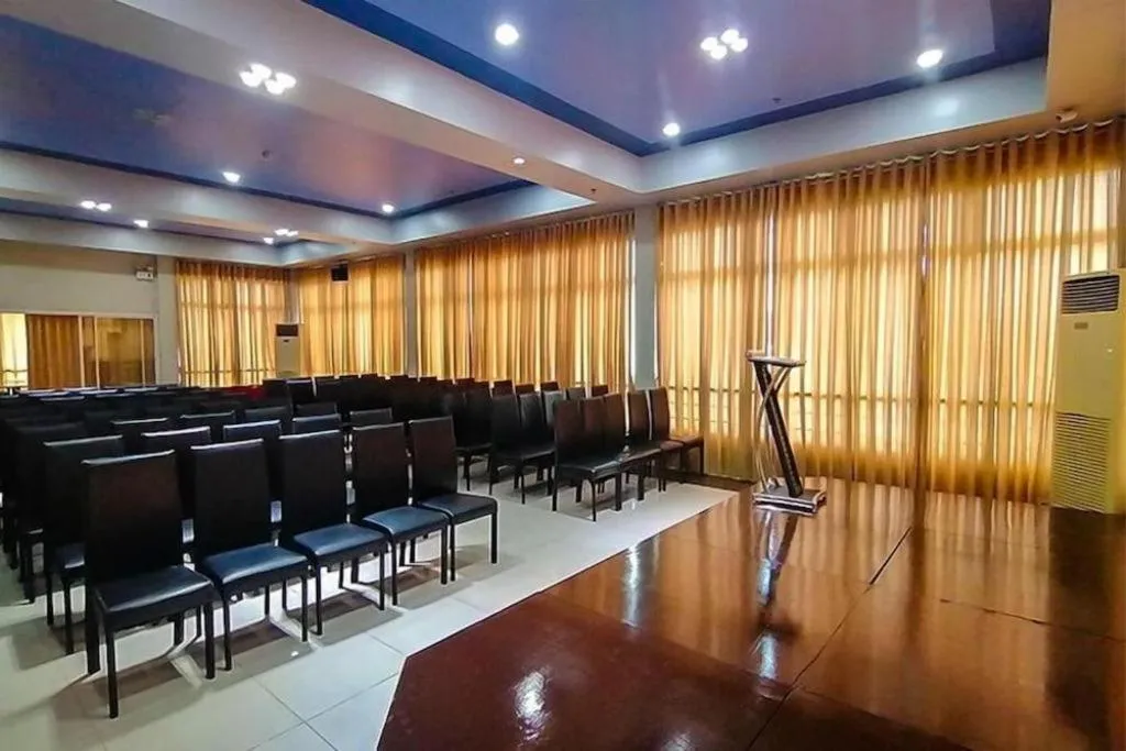 Capitol Central Hotel and Suites