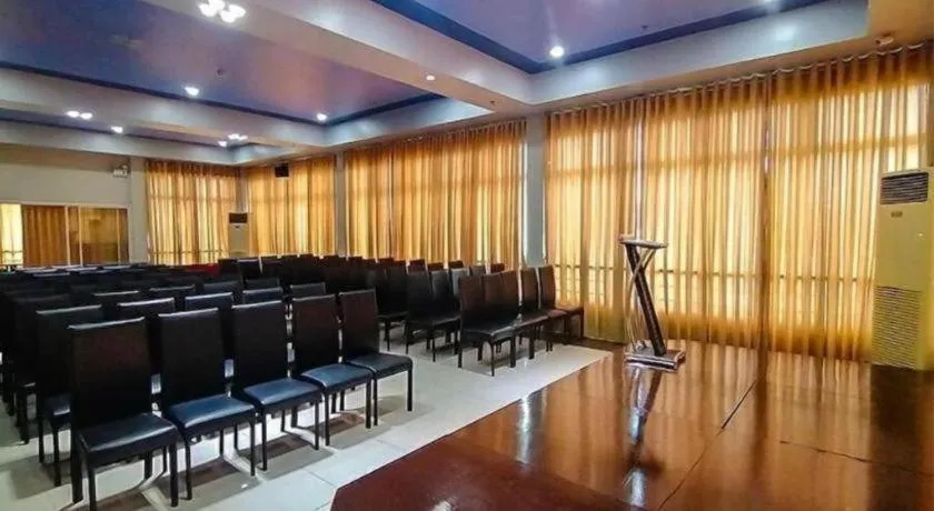 Capitol Central Hotel and Suites