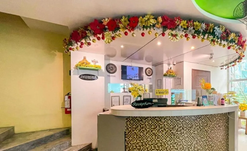 Capitol Central Hotel and Suites