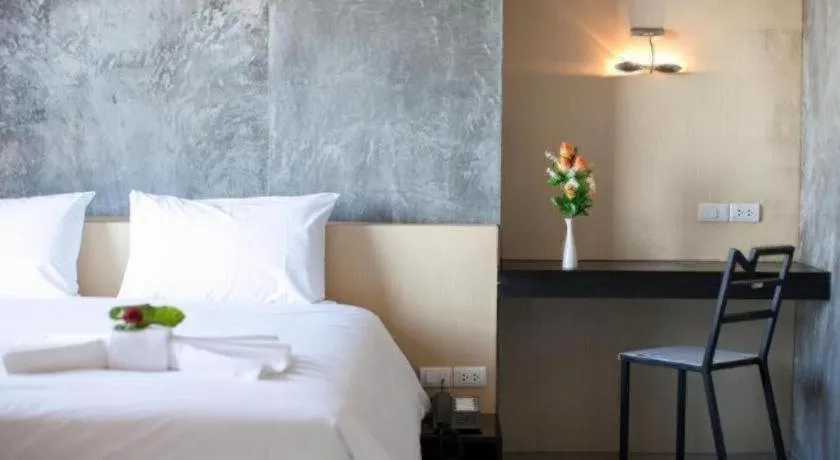 Bed in B2 South Pattaya Premier Hotel