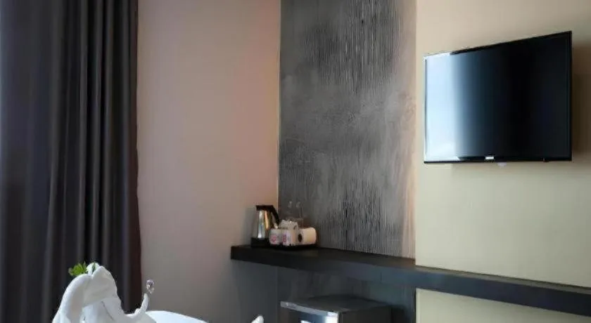 B2 South Pattaya Premier Hotel