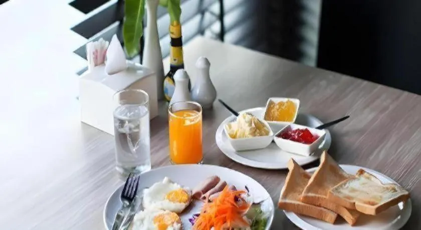 B2 South Pattaya Premier Hotel