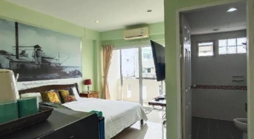 Bed in Machima House