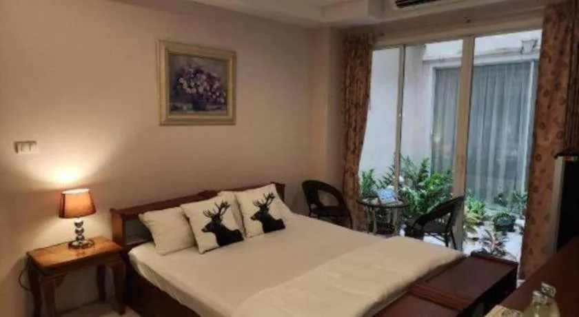 Bed in Machima House