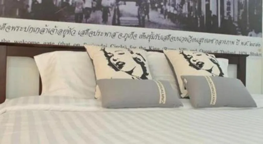 Bed in Machima House