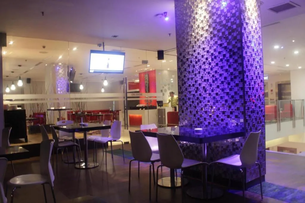 Redstar Hotel Jakarta