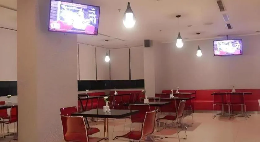 Redstar Hotel Jakarta