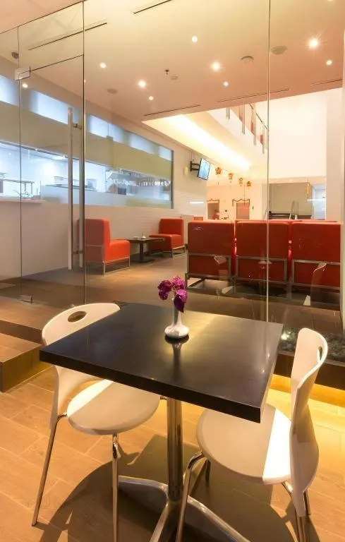 Redstar Hotel Jakarta