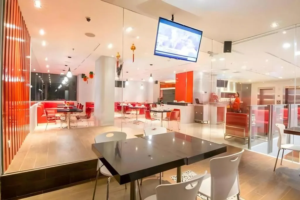 Redstar Hotel Jakarta