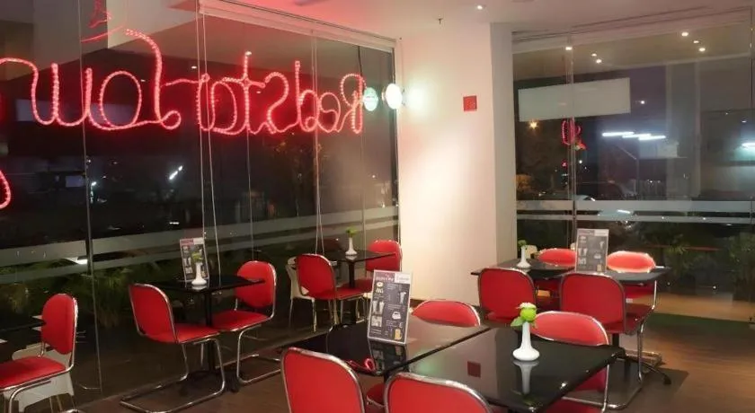 Redstar Hotel Jakarta