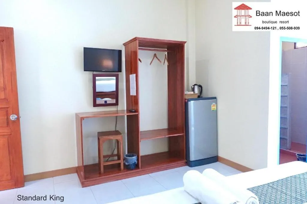 Bed in Baan Maesot Boutique Resort