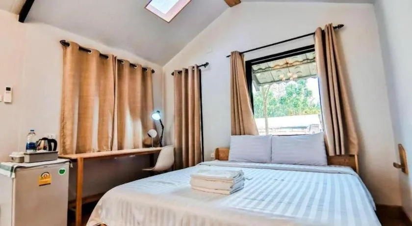 Bed in Villa Tuscany Country Resort