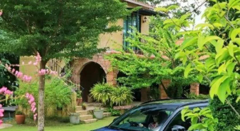 Villa Tuscany Country Resort