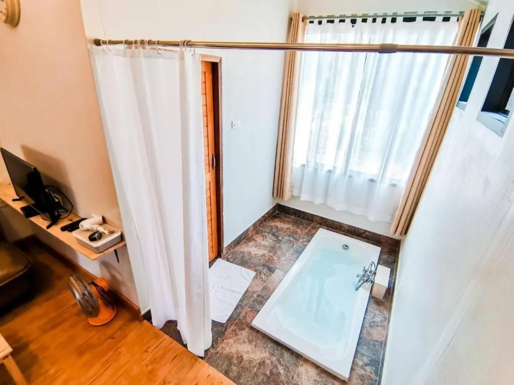 Bed in Villa Tuscany Country Resort