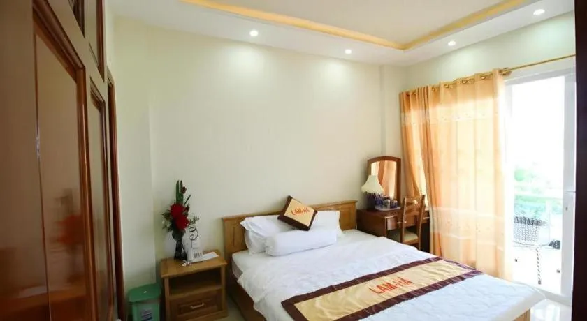 Bed in Lam Ha Resort