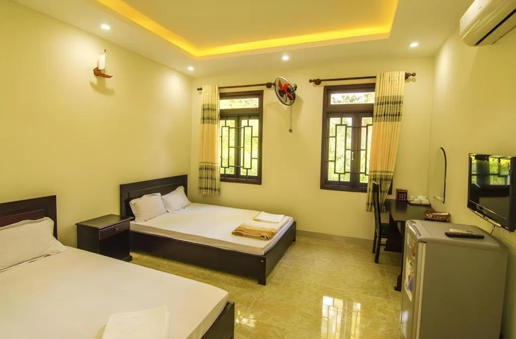 Bed in Lam Ha Resort