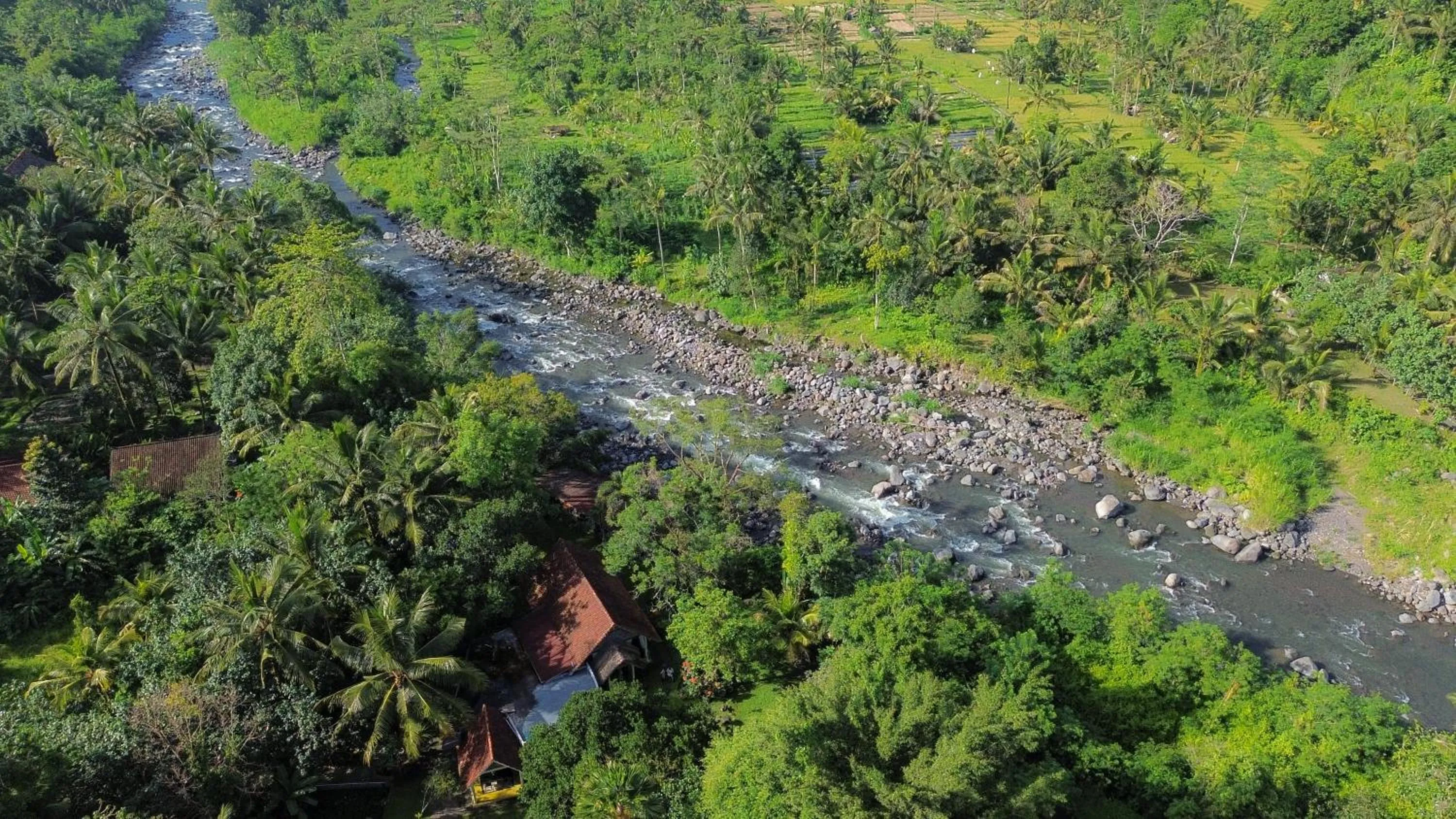 Restaurant/places to eat in Darmada Eco Resort