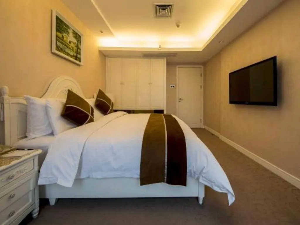 Bed in Xian Qujiang Yinzuo Hotel