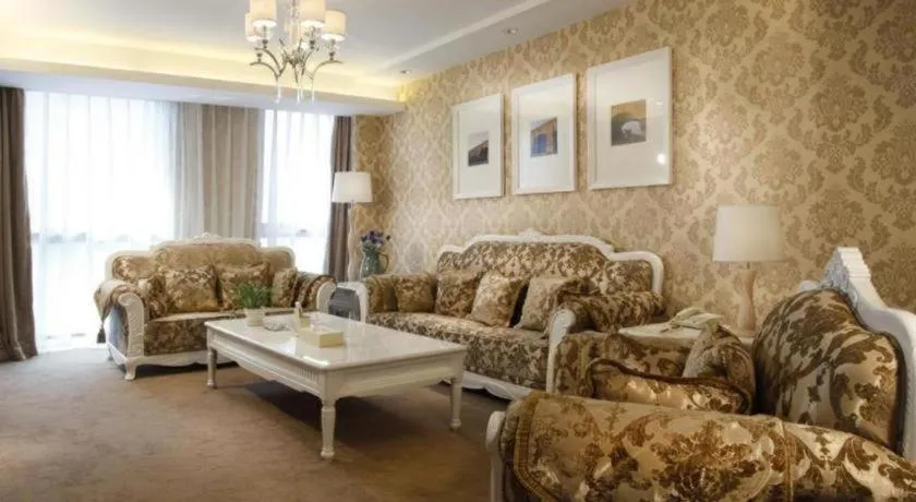 Xian Qujiang Yinzuo Hotel