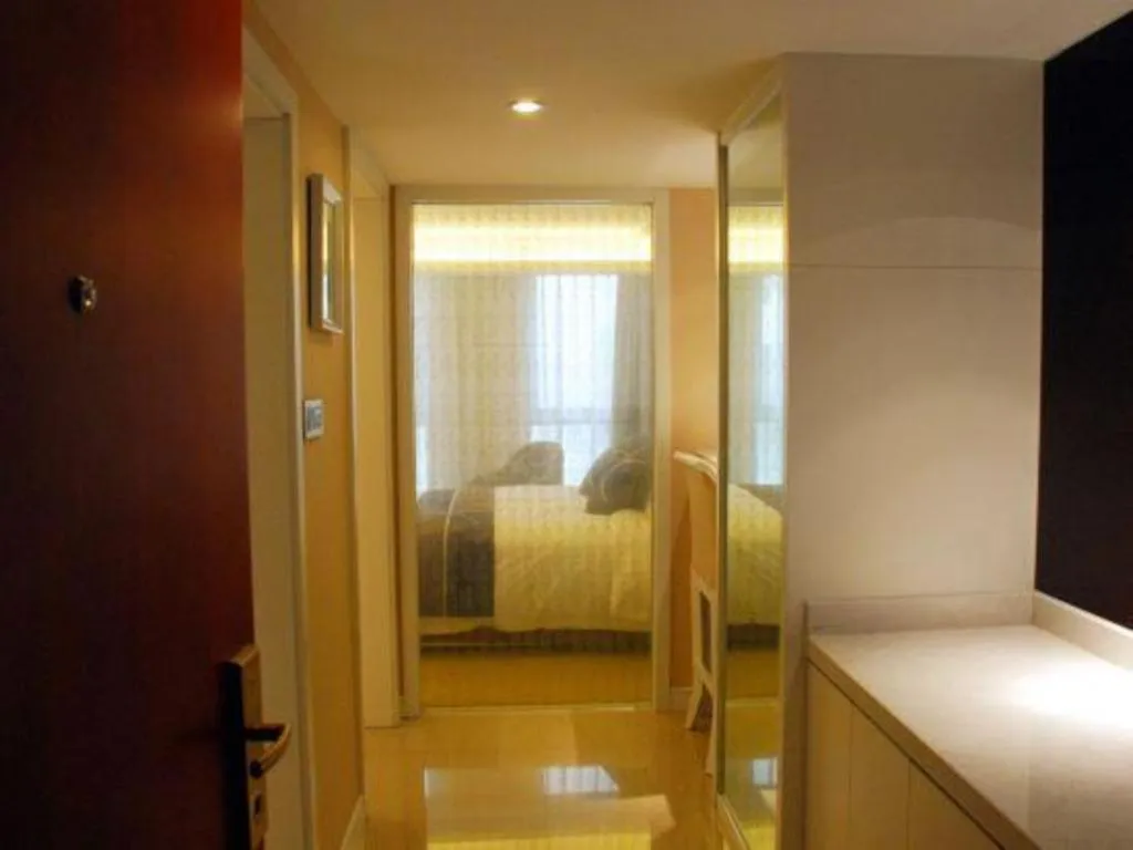 Bed in Xian Qujiang Yinzuo Hotel