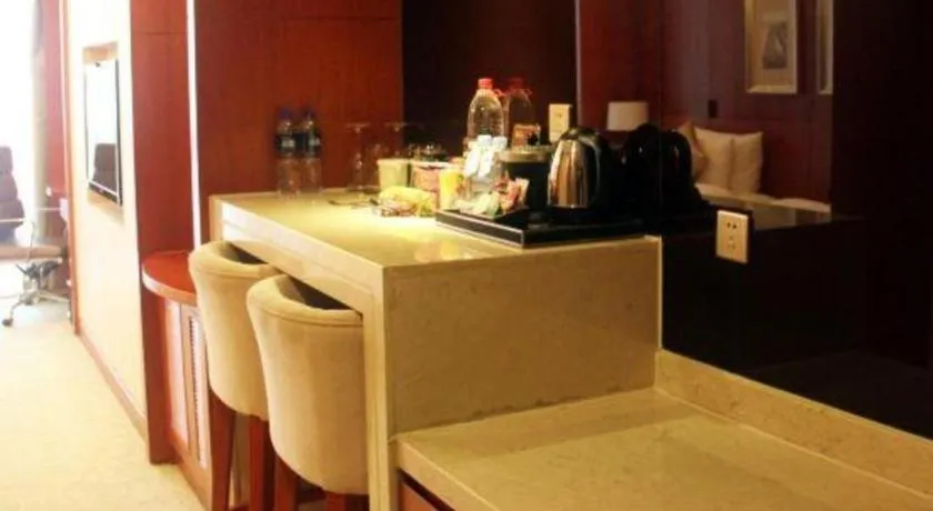 Xian Qujiang Yinzuo Hotel